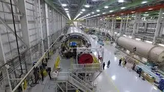 ULA Vulcan Centaur  installation of two Blue Origin BE4 engines timelapse