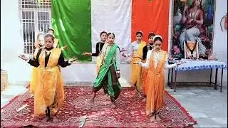 आरंभ है प्रचंड ( School girls performance on 26 january)#dance