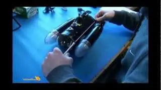VideoRay ROV How-To Video - Opening the ROVs Main Hull