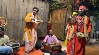 Kalo Biral dhukeche ghore at Shantiniketan