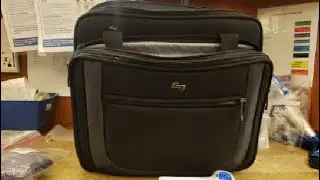 Honest review Solo Bryant Rolling Laptop Bag