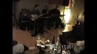 Maninakis Singalong at Bonendis, 2013-05-17