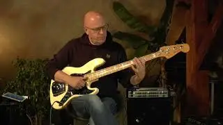 Fender Jazz Bass from 1980 presented by Detlef Blanke @VintageGuitarOldenburg