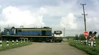 💥 Train Crash Compilation 2018 HD Vol.2 - USA - Europe - Russia
