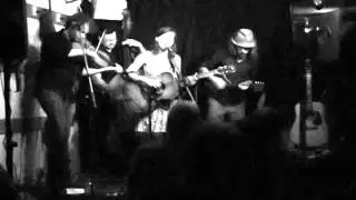 Ruth Moody - Dancing In The Dark at Folkway Music