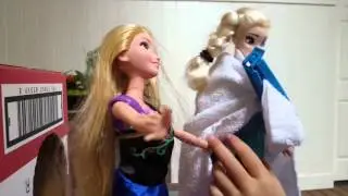 Frozen Puppet show With Rapunzel and Queen Elsa
