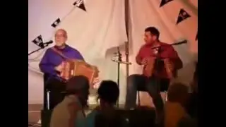 Carl Erik Lundgaard speelt bal tijdens Trek er es Uut 2007