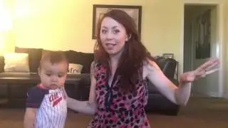 10 HOUR LAYOVER WITH A BABY: STORYTIME