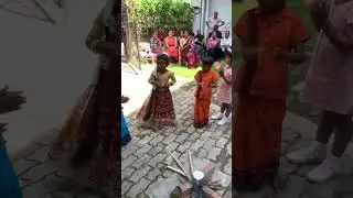 කොහොමද ඒ චූටි දුවගෙ නැටුම | funny | Kids Video | Bright Beginners'pre school video | awurudu video