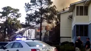 River Crossing Apartments fire - Eyewitness video 1