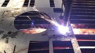 FabCut 4x8 CNC plasma table
