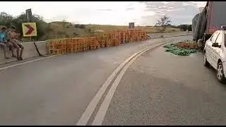 Colonesti   TIR cu bere rasturnat