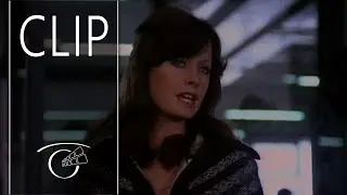 En la cresta de la ola - Clip 3
