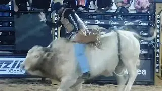 ANDRADINA PR UM GRANDE RODEIO EM 🐂🐂 TOUROS 