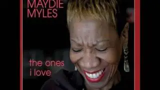 MAYDIE MYLES   KISS OF LIFE