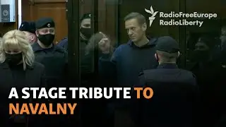 Navalny's Battle Against Putin Depicted In New Swedish Play 