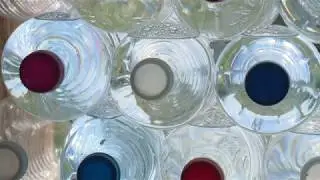 France 3 - Mur en bouteilles