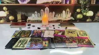 CAPRICORN PHOENIX RISING ! TH-TH FORECAST CAPRICORN LOVE TAROT READING