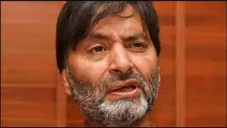 IAF officers' murder case: TADA Court issues production warrant against Yasin Malik
