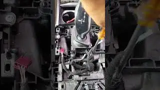 How to remove #Gear #lever #bmw #730li #2016