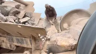 Man Breaks Giant Rock with Hammer | Insane Rock Crushing in Heavy Machine