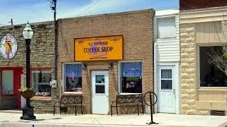 Video: G.I. Dayroom Coffee Shop, Meyersdale, Pennsylvania, USA, Jun 2011