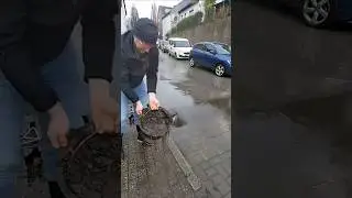 Man Saves Road Accident by Opening Drain Cover, #short #facts