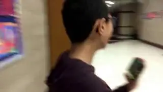 Hi