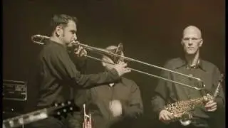 Farin Urlaub Racing Team - I.F.D.G. (live) [with subtitles]