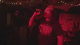 trustfall - rowan alt house 3