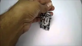 Jesus face with black diamonds.wmv