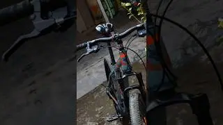POV: santa find your wish list . #amtb #mtb #firefoxbikes #cycle #stunt #marinbikesl #dartmoor