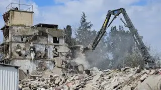 Demolition of multistory chicken coop Mizra הריסת לול בקומות מזרע