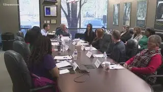 Senator Tim Kaine visits Hampton to discuss health care subsidies