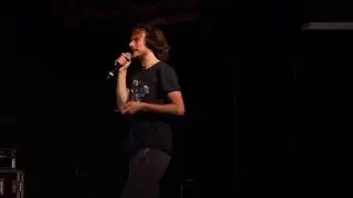 'Ein Herz f&uuml;r den Klimawandel' - Prof. Gerhard Reese beim #59 Science Slam Berlin