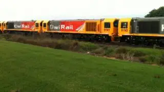 Kiwirail's new DL locomotives - Huntly