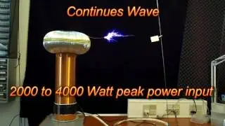 Table top Tesla coil - Kaizer SSTC II demonstration