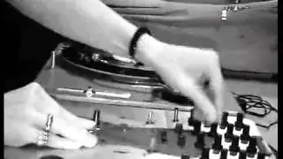DJ DAISY
