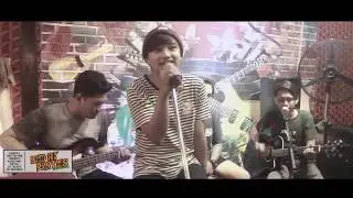 Bad At Parties [Cover] Peeweegaskins - Berbagi Cerita | Live at Medsos Cafe.