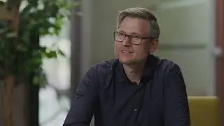 It's all about Connectivity: Dennis meets Skylo
