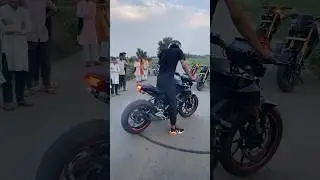 Mt15v3 crazy burnout🔥🔥 and crazy children reactions 🥵 #mt15v3 #mt15 #burnout #viral #shorts