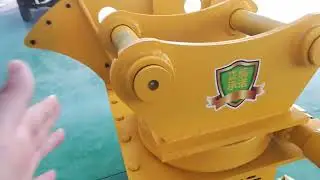Excavator with multi-saw blade rock saw Excavator installed rock saw Excavator rock saw for excavati