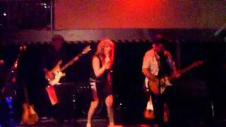 Steamy Windows - Shoot the Craw Live at The Ferry, Glasgow