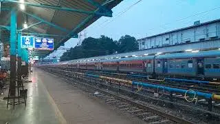 Train enterring Ujjain railway stiaon
