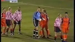 Hayes v Wycombe Wanderers | 16th November 2001