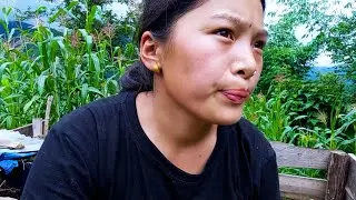 manjit rai cutting weeds for pig || life in rural Nepal || village life of manjita rai || village