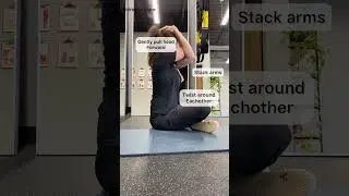 Neck and midback pain? Try this stretch out now! 👏🏼👏🏼 #neckpainexercises #midbackpain