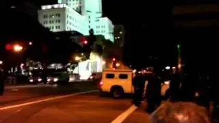 Occupy LA PROTESTORS WARNED BY LAPD 11-30-2011  Eviction Night