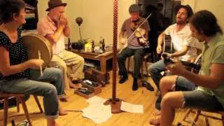 Cumberland Gap - The Gob-Iron String Band