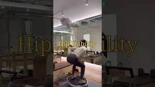 Enhance your hip stability with coordinated muscle activation and proprioception training.